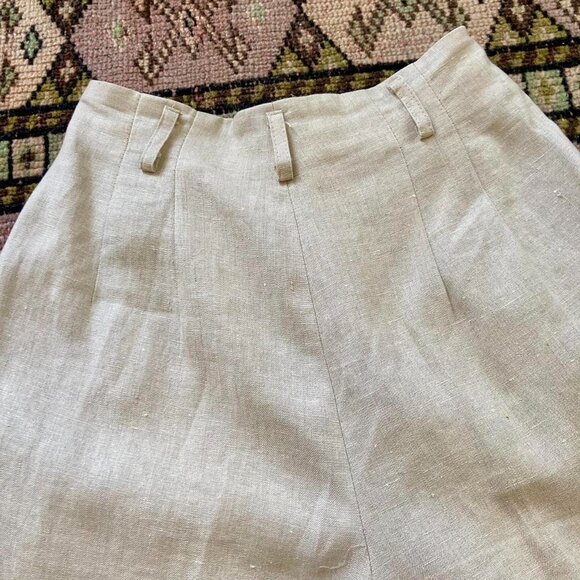 100% linen Lord & Taylor Petites brand pleated high-waisted pants - Picture 4 of 6